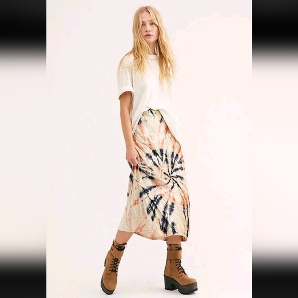 NWT Free People Serious Swagger Tie-Dye Velvet Midi Skirt Xsmall